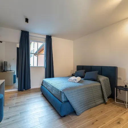 Alex's Luxury View Pool And Tennis Όπως