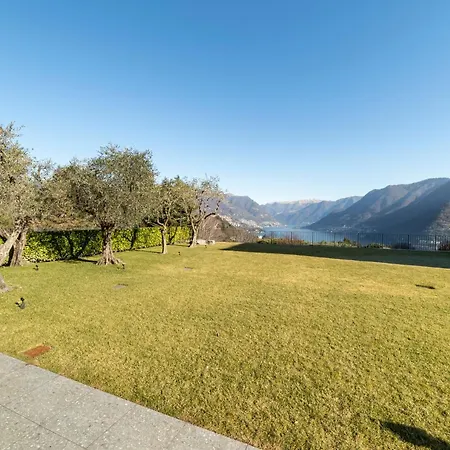 Alex's Luxury View Pool And Tennis Apartment Como