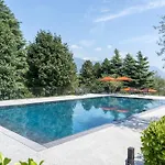 Alex's Luxury View Pool And Tennis Como